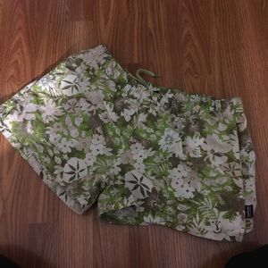Patagonia barely baggies